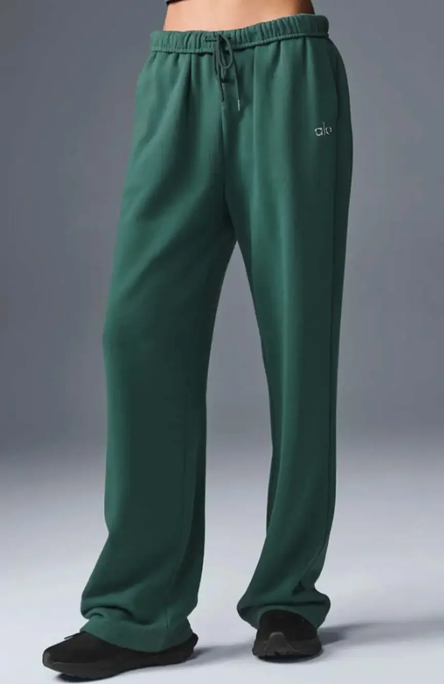 Alo Yoga Accolade Straight Leg Sweatpant in Winter Ivy Teal Size Medium